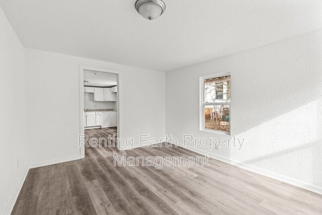 Photo - 5706 14th St S