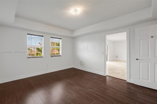Photo - 101 Sidonia Ave Unit 404