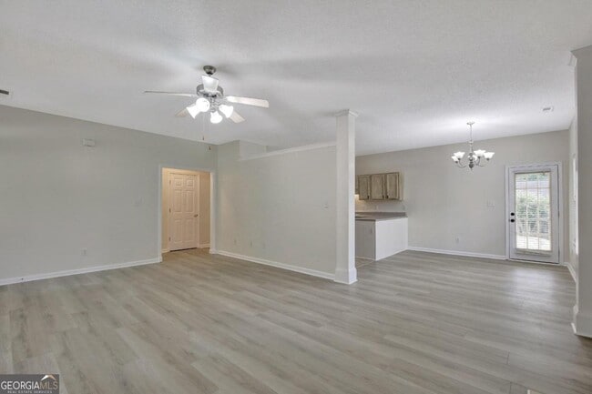 Photo - 333 Prescott Ct