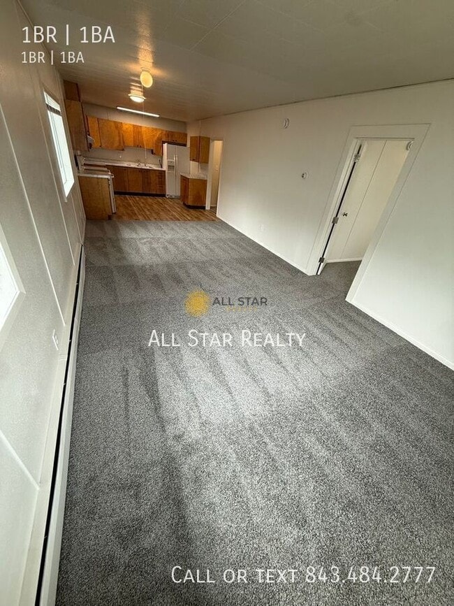 Photo - 1100 W. 32nd-1 Unit 1