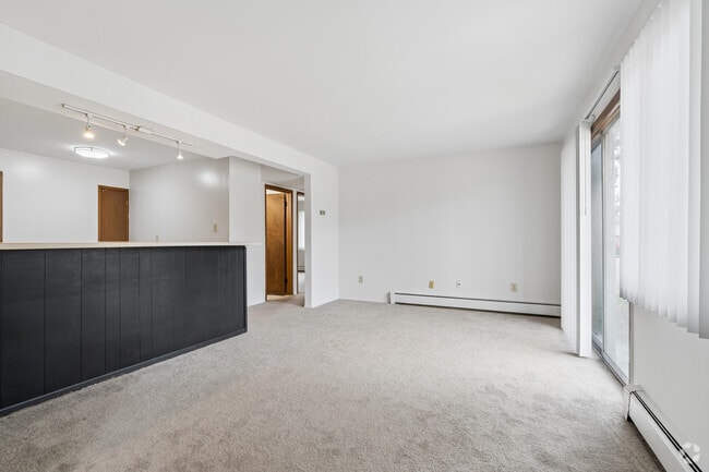 Carmel - 2BR, 1.5BA - 890SF - Living/Dining Room