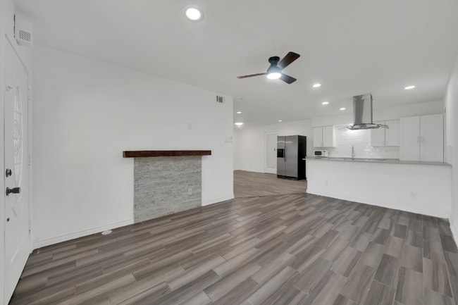 Photo - 4622 Bayview Dr