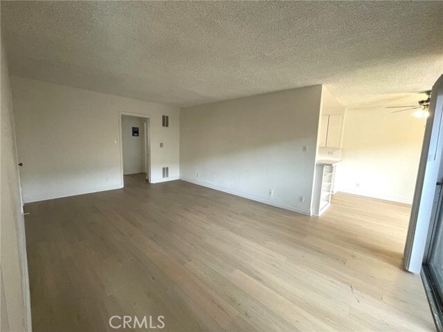 Photo - 5167 Yarmouth Ave Unit 5