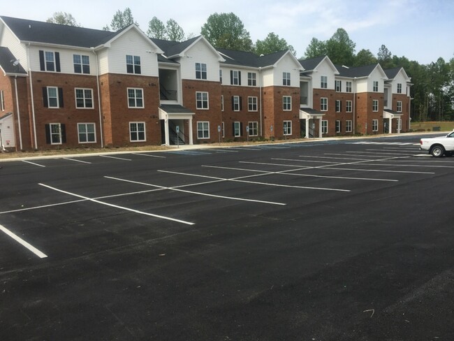 Building Photo - King William Place Rental
