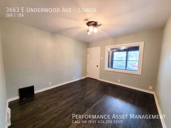 Renovated 2-Bed Lower Duplex in Cudahy Ava... - Renovated 2-Bed Lower Duplex in Cudahy Ava... Apartment Unit Lower