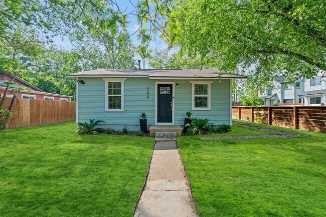 Photo - 1156 Nickols Ave