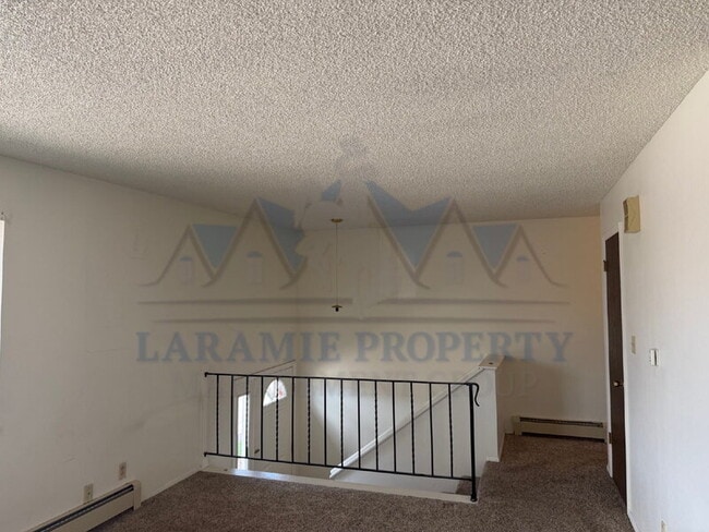 Photo - 710 Downey St Unidad 18