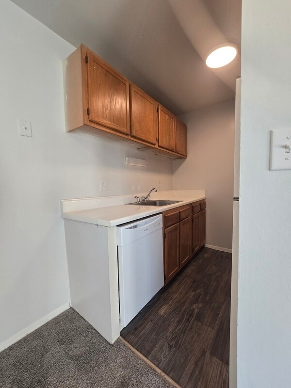 Photo - 1221 Nelson St Unit C