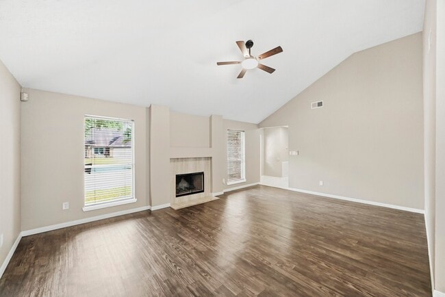 Photo - 5202 Roserock Ln