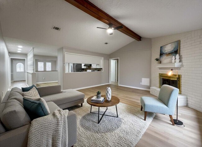 Photo - 22822 Canyon Lake Dr