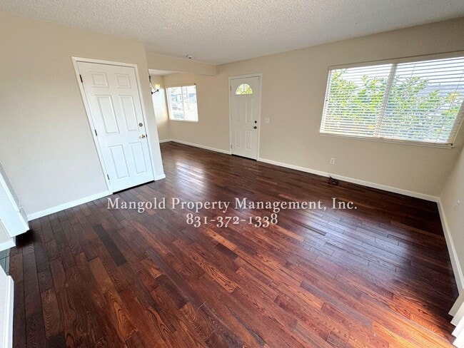 Photo - Great Home Located In Seaside Neighborhood with Fenced Back Yard!