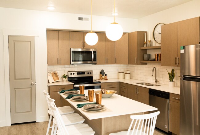 Building Photo - Mirella at Foxboro Rental