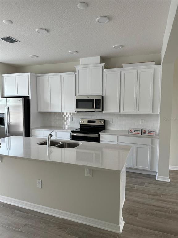 Photo - 15887 Grafton Wy