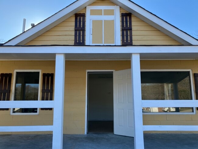 Photo - 6152 Jackson Hwy SW