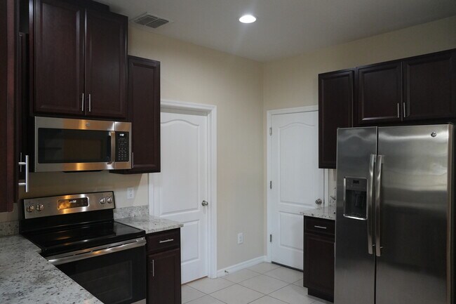 Photo - 2212 Lennox Dale Ln