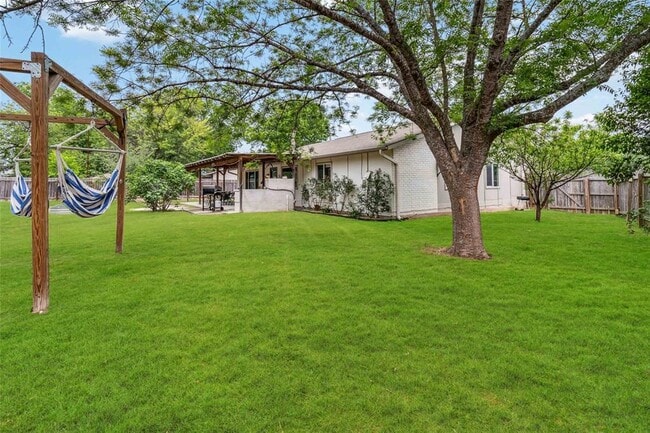 Photo - 11204 Applewood Dr Casa