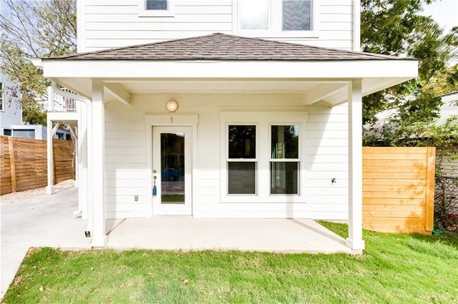 Photo - 1906 E 17th St