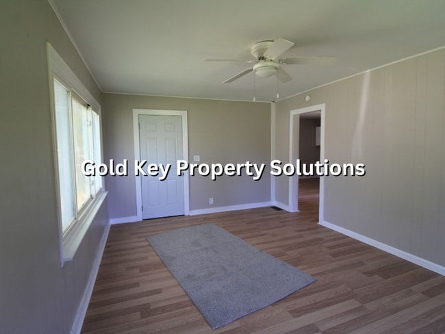Photo - MUNCIE Nicely Updated 3 BR 1 BA House with New Kitchen Appliances (SECTION 8 APPROVED)