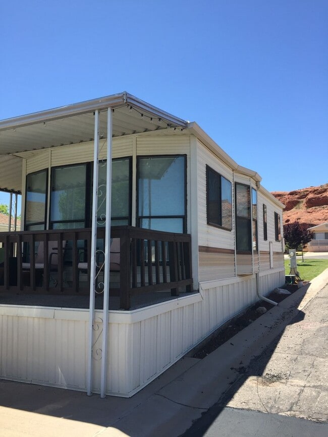 Photo - Canyon Breeze 55+ #142