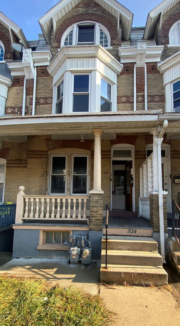 Building Photo - 739 N 5th St Unit 739-2 N 5th St