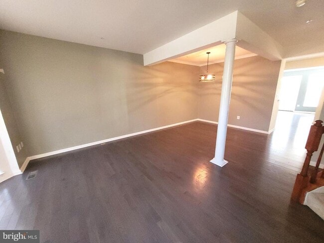 Photo - 4008 Spirea Ct