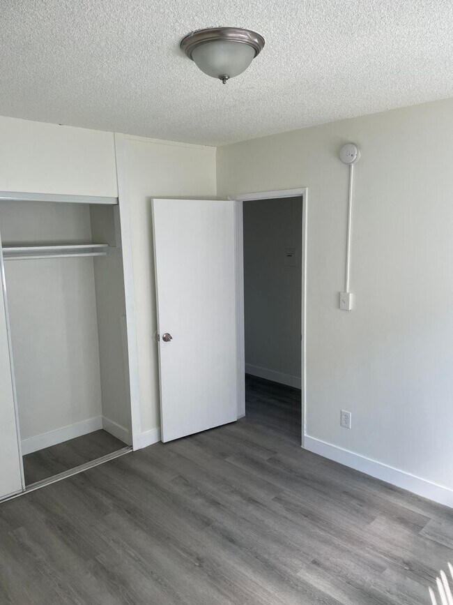 Photo - 821 Glenway Drive