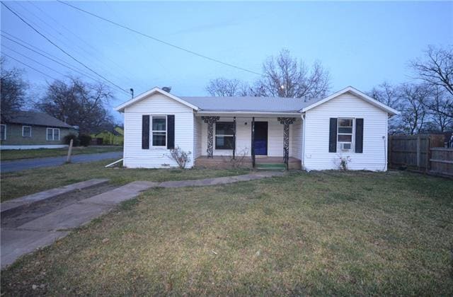 Photo - 1103 S Willow St House