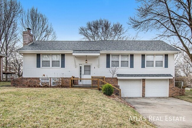 Photo - 1 NE 80th St House