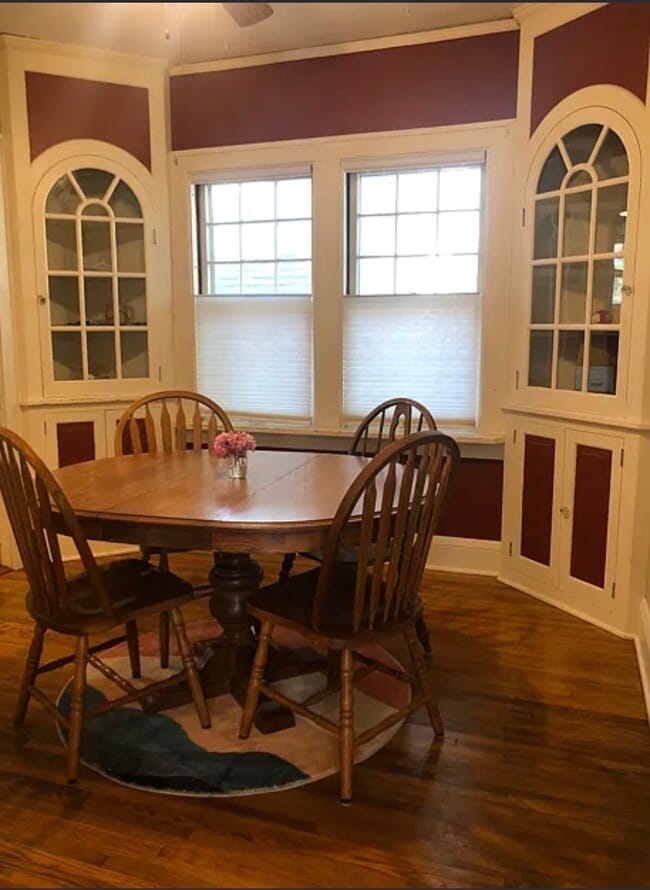 Building Photo - 313 E Rock St Unit 2