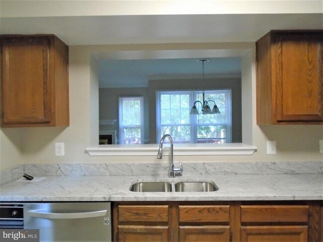 Photo - 1914 Duffield Ln