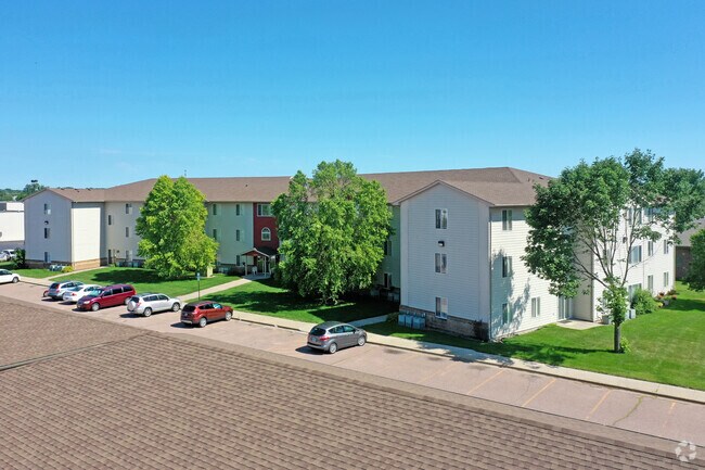Pinehurst Apartments