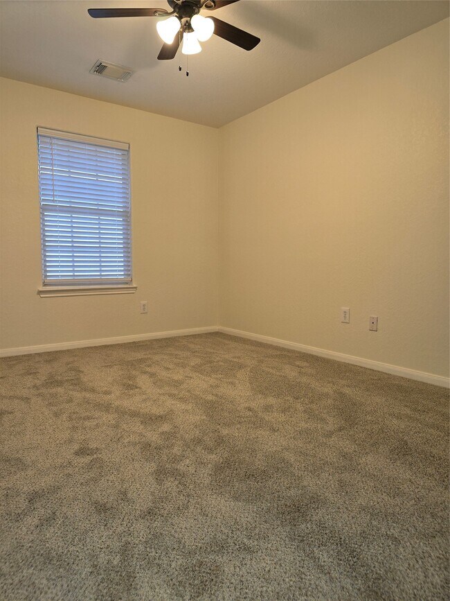 Photo - 11114 Opatrny Meadows Ln