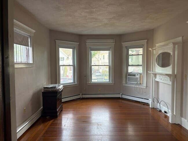 Photo - 977 South St Unidad 1