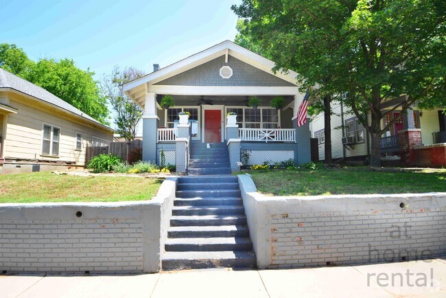 Building Photo - 1437 S Elwood Ave Rental