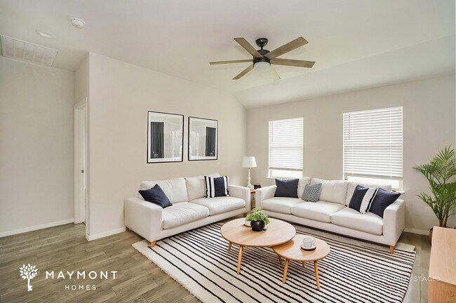 Photo - 9732 Walnut Cove Dr