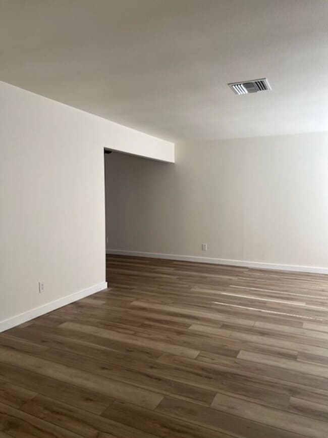 Photo - 722 Unidad 722