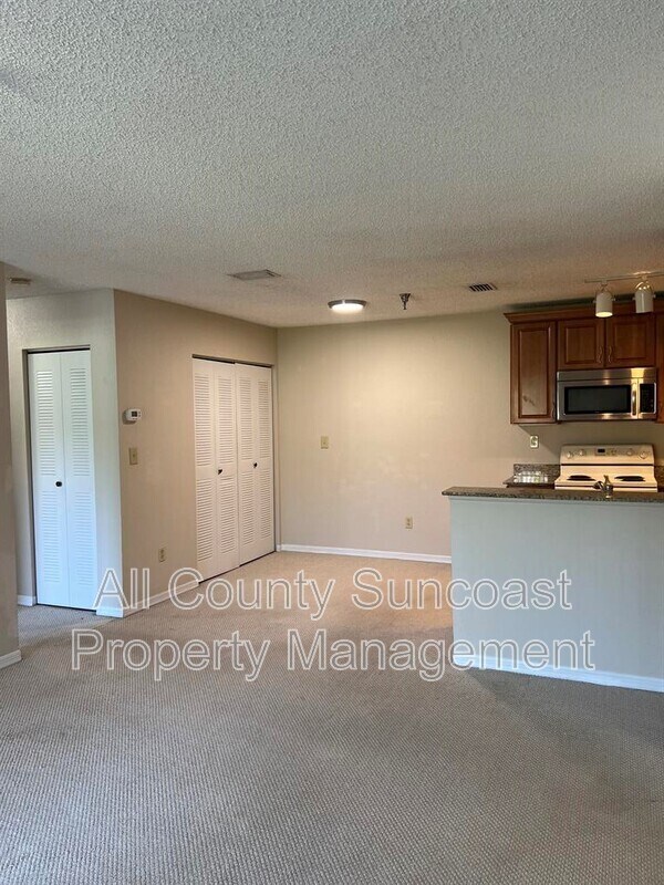 Photo - 10263 Gandy Blvd N Unit 409