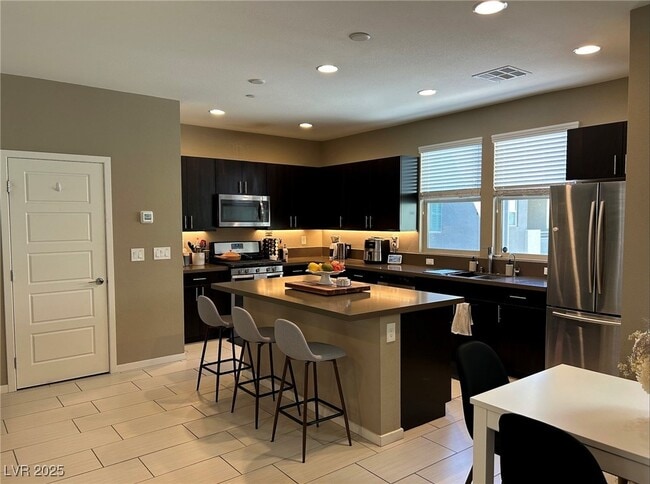 Photo - 11231 Hidden Peak Ave Unidad 207