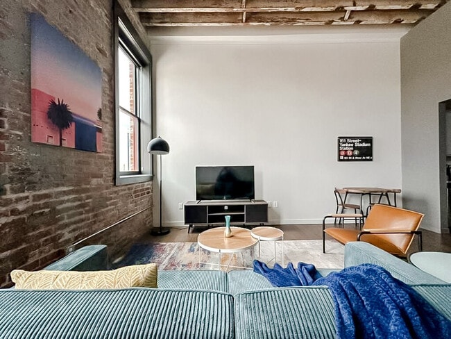 Photo - 500 W 7th St N Unidad ID1352445P