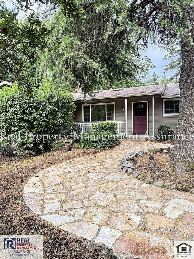 Building Photo - 3260 Arbor Dr Rental
