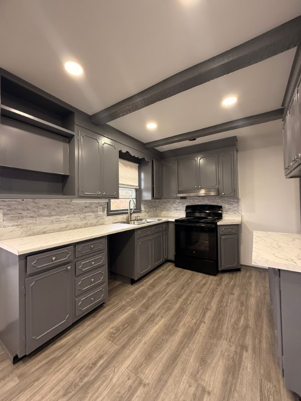 Photo - 17727 Crest Dr