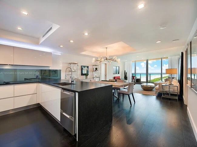 Photo - 1455 Ocean Dr Unidad APT 1204