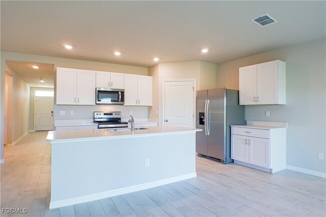 Photo - 10313 Meandering River Wy