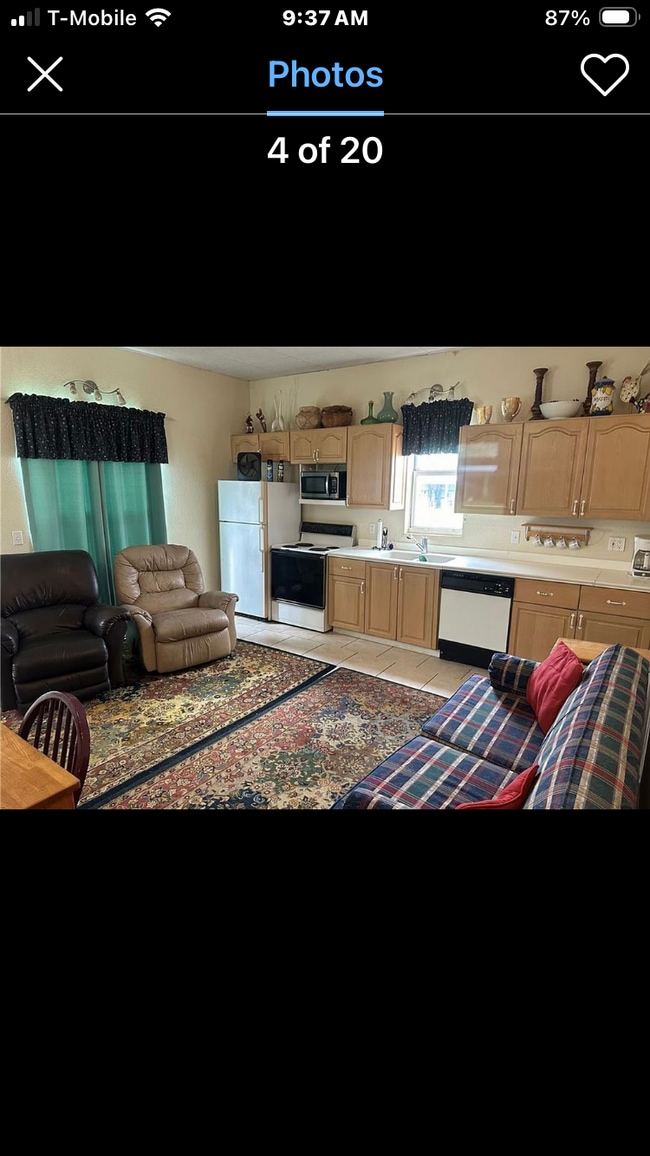 Photo - 200 Park Land Dr