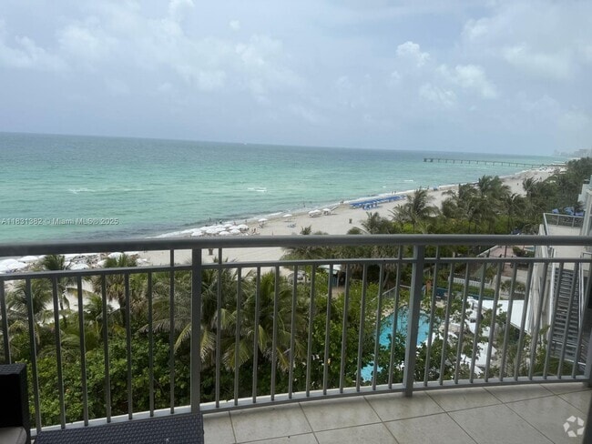 Building Photo - 17375 Collins Ave Unit 702 Rental