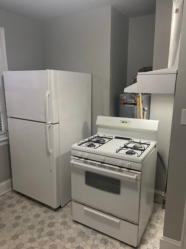 Photo - 1707 Dinwiddie Ave