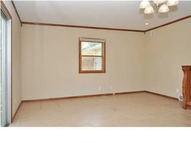 Photo - Lovely 3 Bed, 1 Bath!