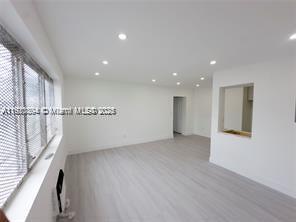 Photo - 1936 Normandy Dr Unit 2