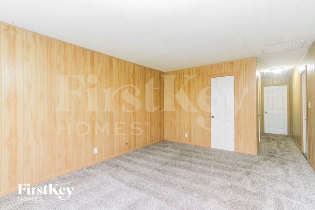 Photo - 1281 Tree Top Ln