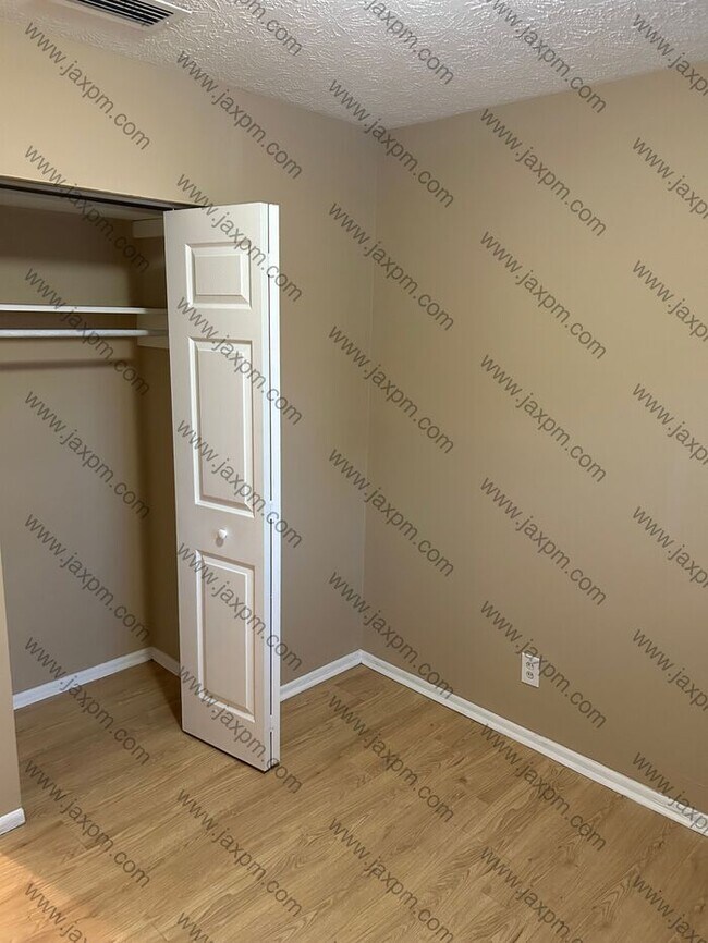 Photo - 3/2 Westside home with large yard